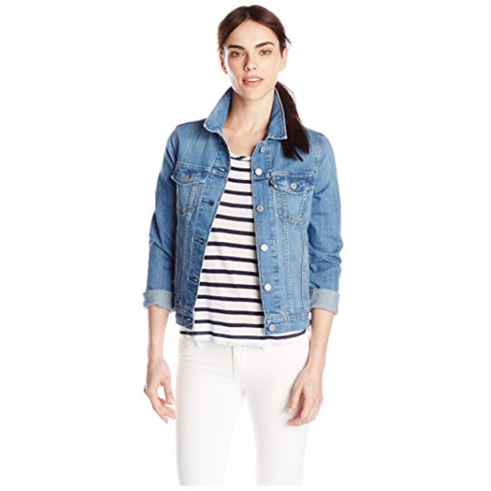 Levi’s Women’s Classic Jean Jacket